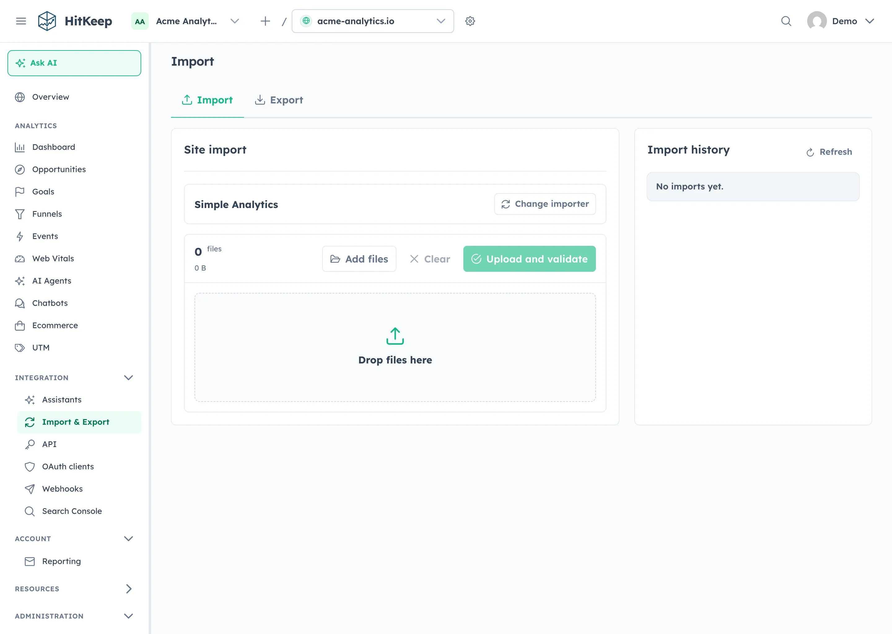HitKeep Import and Export screen with the Simple Analytics importer and Upload and validate action