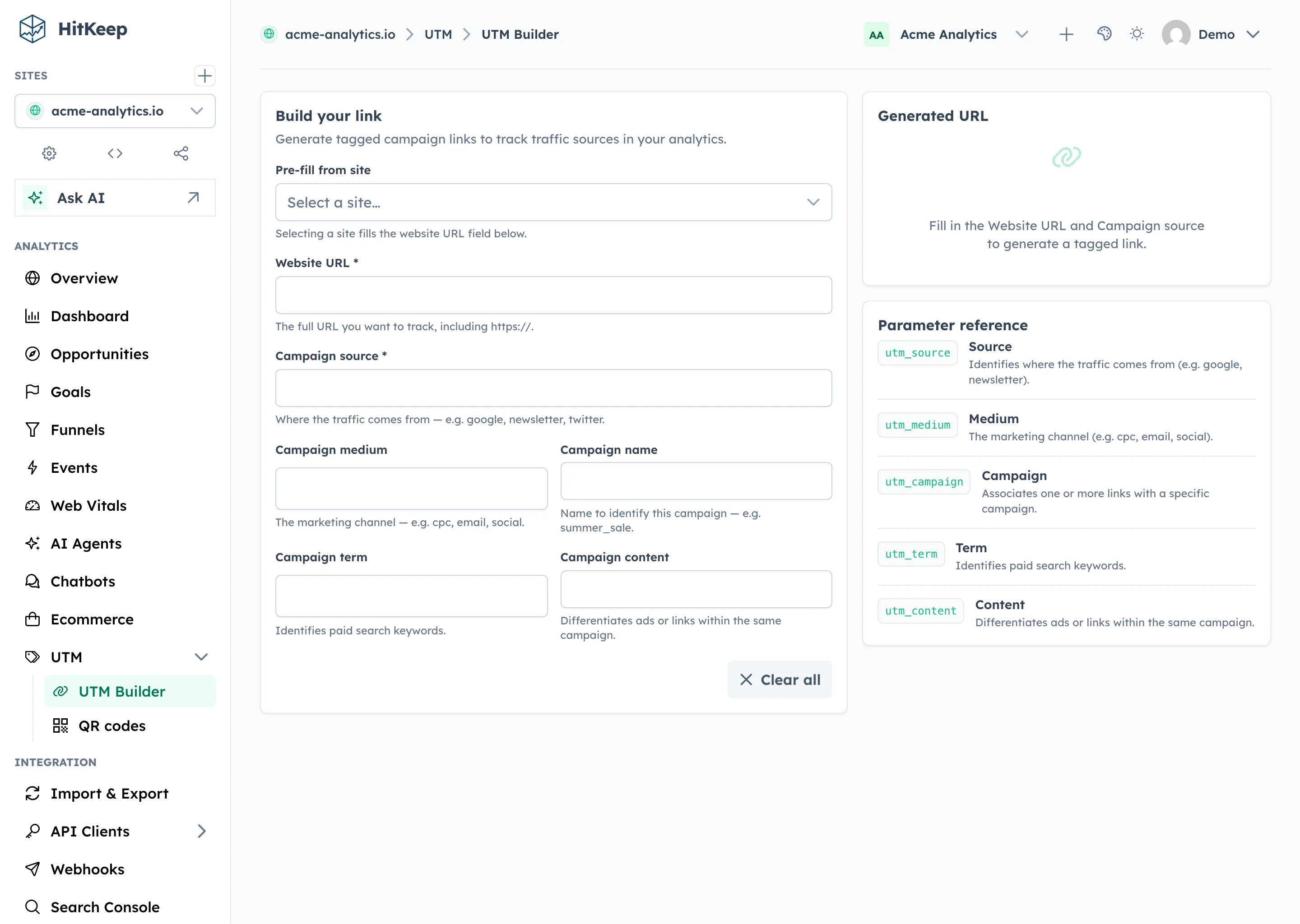 HitKeep UTM link builder with fields for website URL, campaign source, medium, campaign name, term, and content